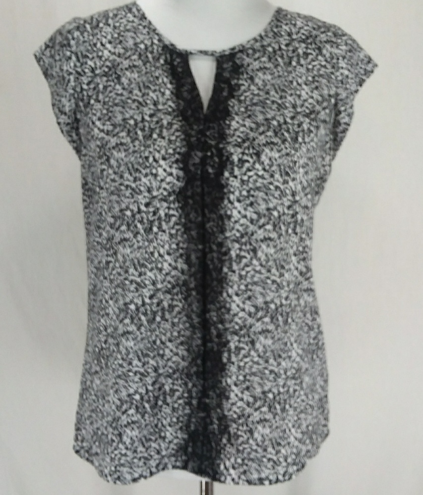Express White Black Top Blouse Short Sleeve Shirt